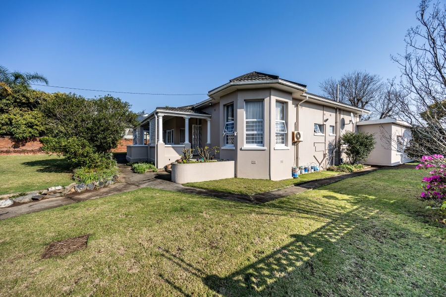 4 Bedroom Property for Sale in Southernwood Eastern Cape